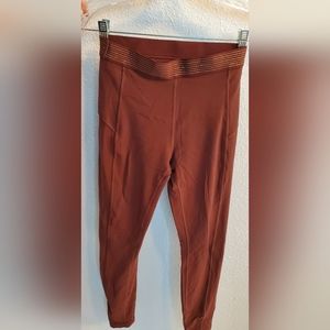 Lululemon legging, soft